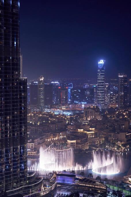 Larbi Breathtaking Burj And Fountain View Luxurious 2 Bed Leilighet Dubai Eksteriør bilde