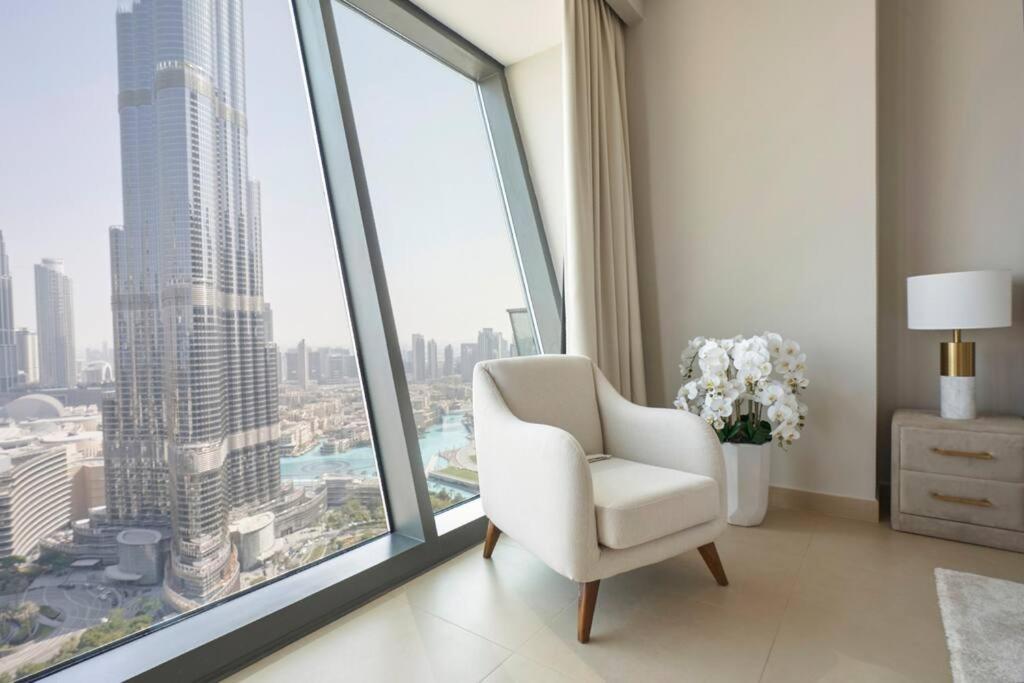 Larbi Breathtaking Burj And Fountain View Luxurious 2 Bed Leilighet Dubai Eksteriør bilde